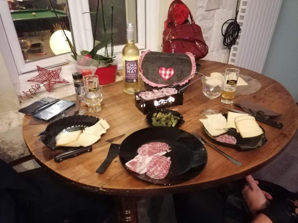 Belle Chambre D'Hote Pour 2 A 4 Personnes Lejlighed Chef-Boutonne Eksteriør billede